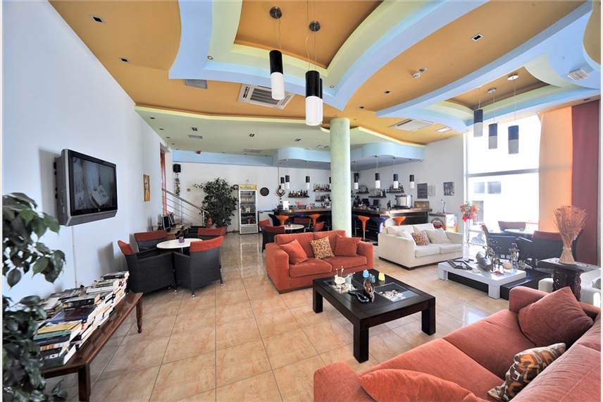  Pelopas suites