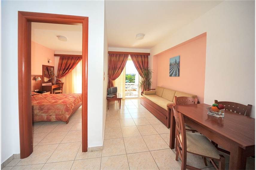  Pelopas suites