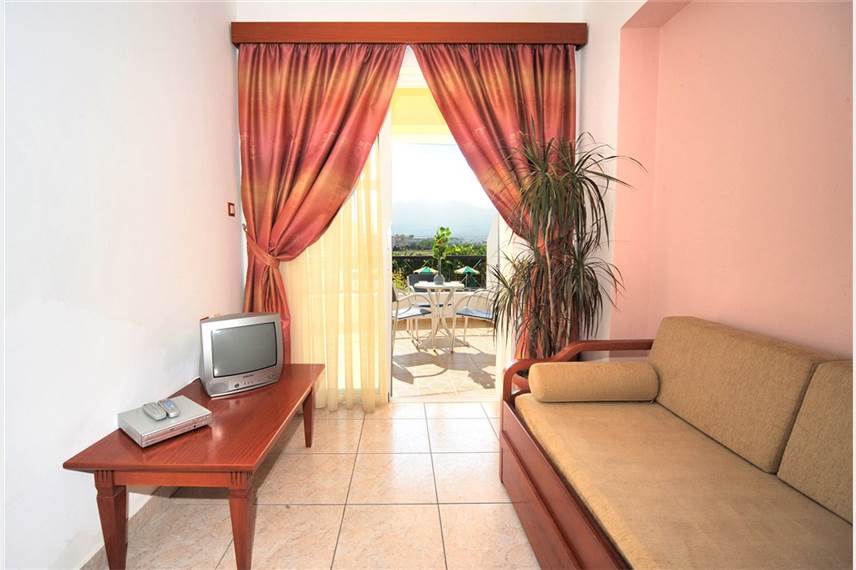  Pelopas suites
