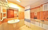  Pelopas suites