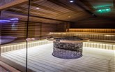  Pomegranate Wellness Spa Hotel