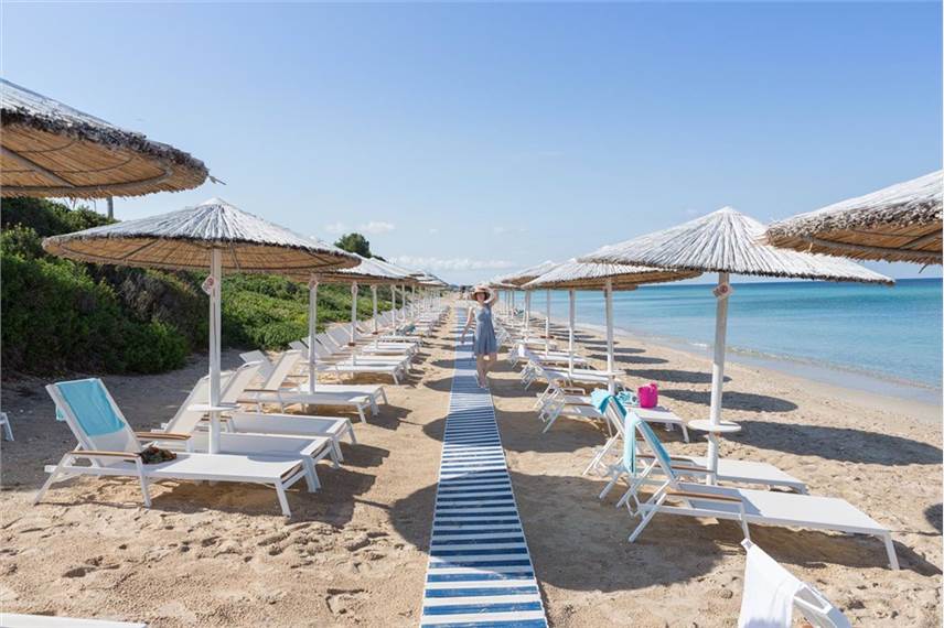  Pomegranate Wellness Spa Hotel
