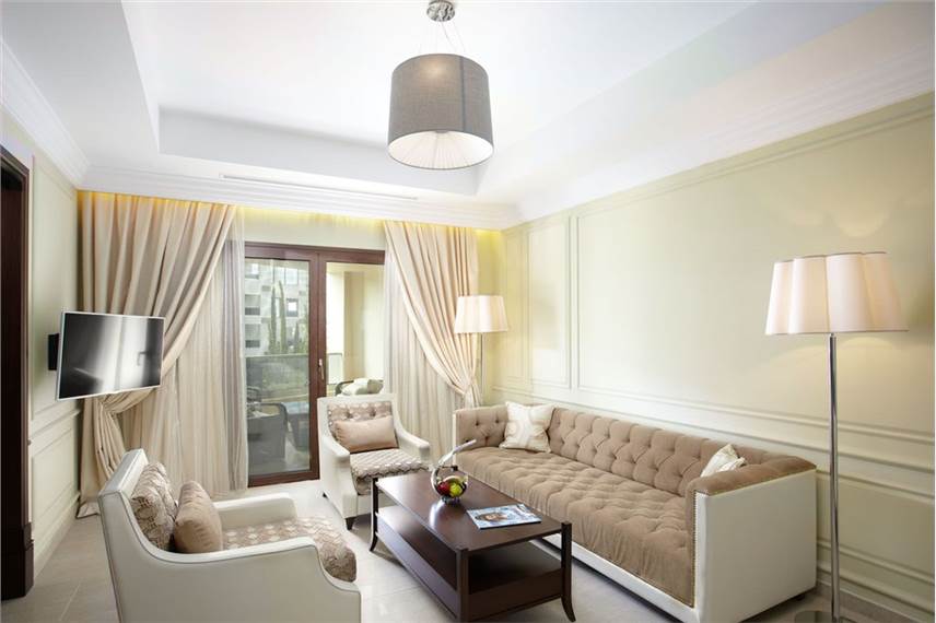  Pomegranate Wellness Spa Hotel