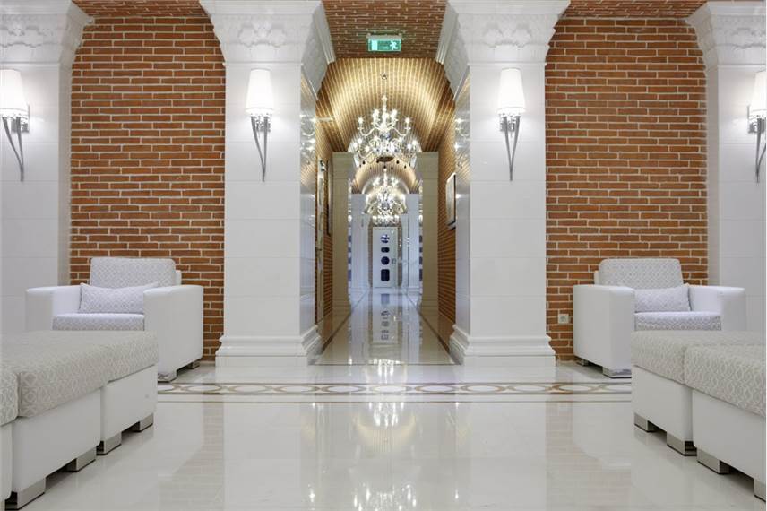  Pomegranate Wellness Spa Hotel