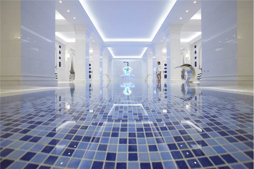  Pomegranate Wellness Spa Hotel