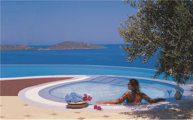 Elounda Gulf Villas and Suites 