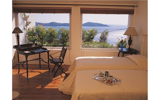 Elounda Gulf Villas and Suites 