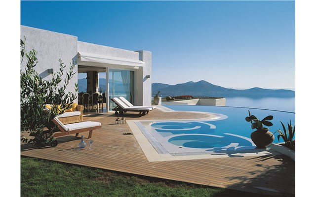 Elounda Gulf Villas and Suites 