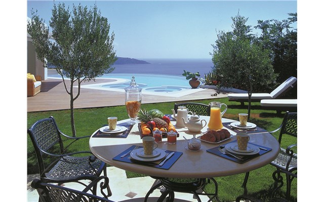 Elounda Gulf Villas and Suites 