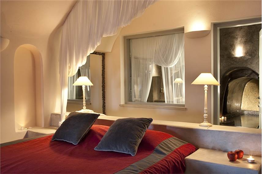  Andronis Luxury Suites