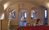  Andronis Luxury Suites