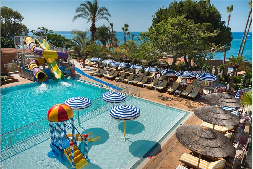 amathus beach limassol Amathus Beach