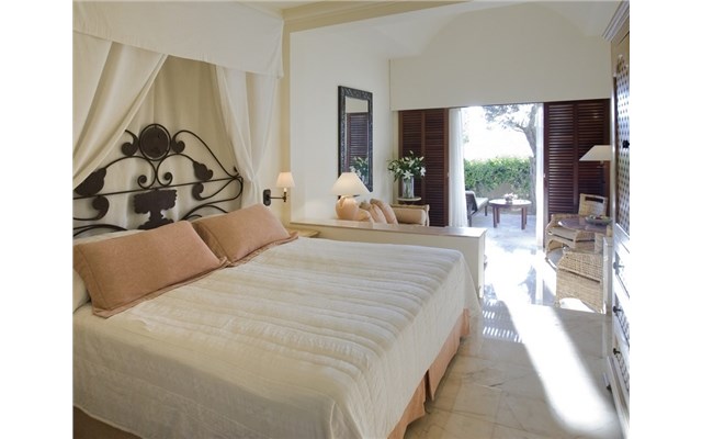 annabelle paphos cyprus Annabelle