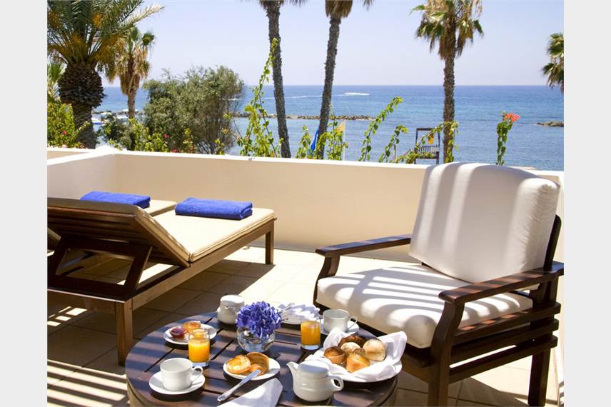 annabelle paphos Annabelle