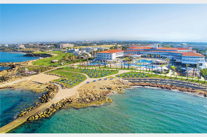  Olympic Lagoon Resort Paphos