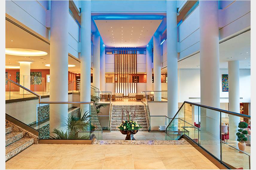 Olympic Lagoon Resort Paphos