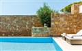 Suite private Pool detail Ikos Olivia