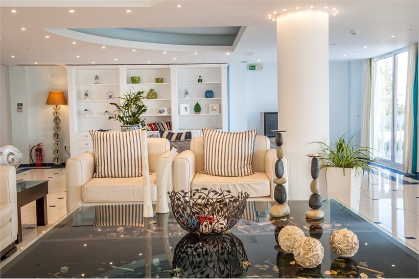  Belvedere Suites