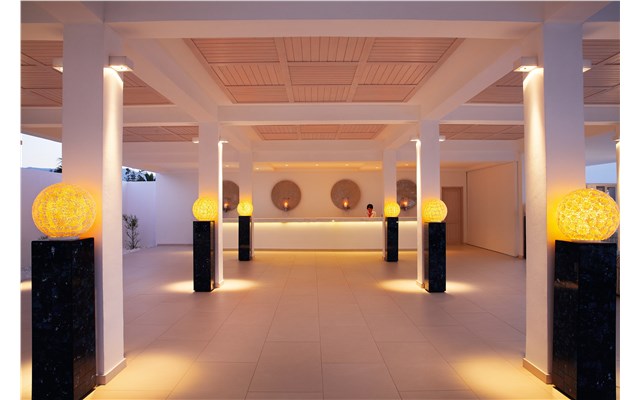 Grecotel Lux.Me White Palace 