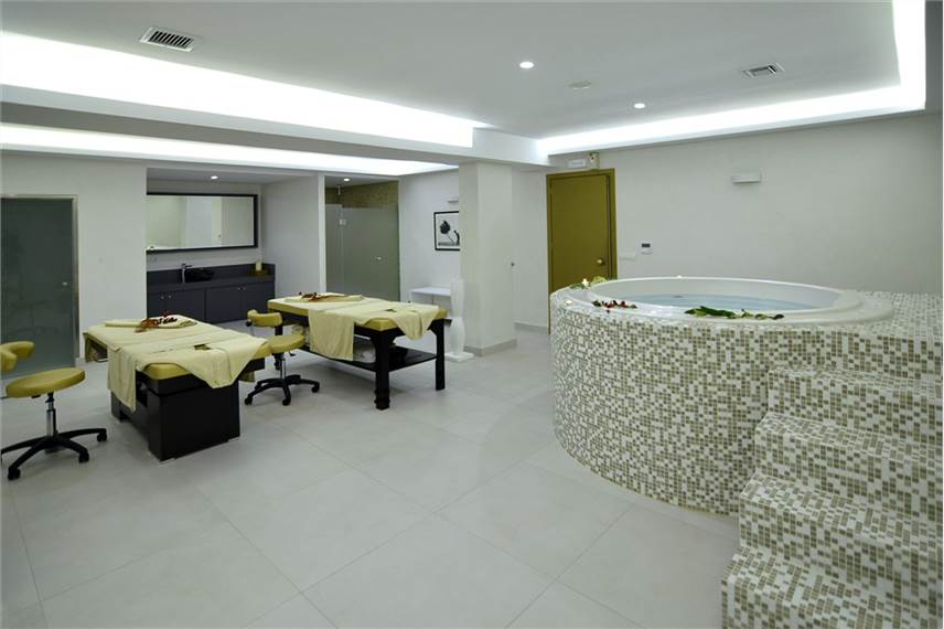 Insula Alba Resort and SPA