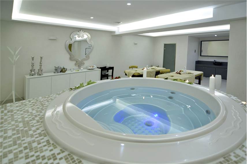  Insula Alba Resort and SPA