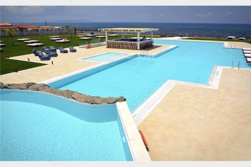  Insula Alba Resort and SPA