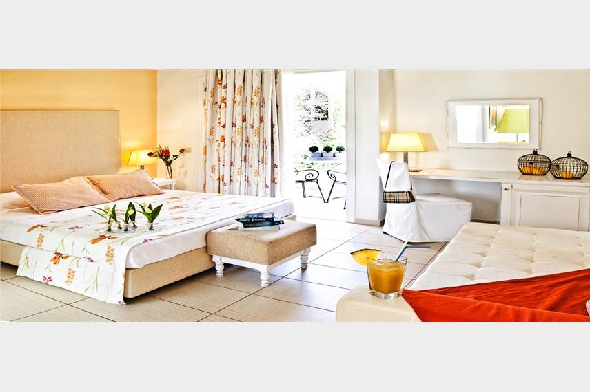  Mandraki Village Boutique