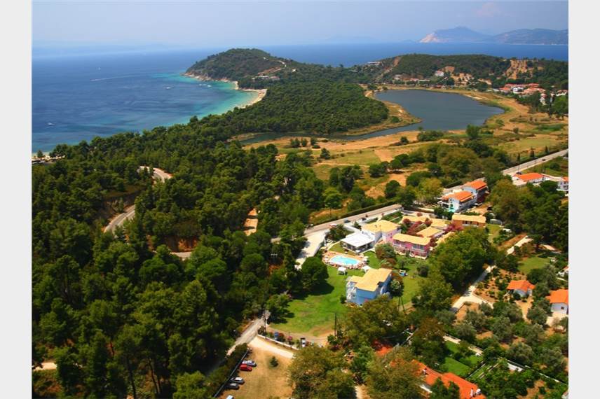  Mandraki Village Boutique