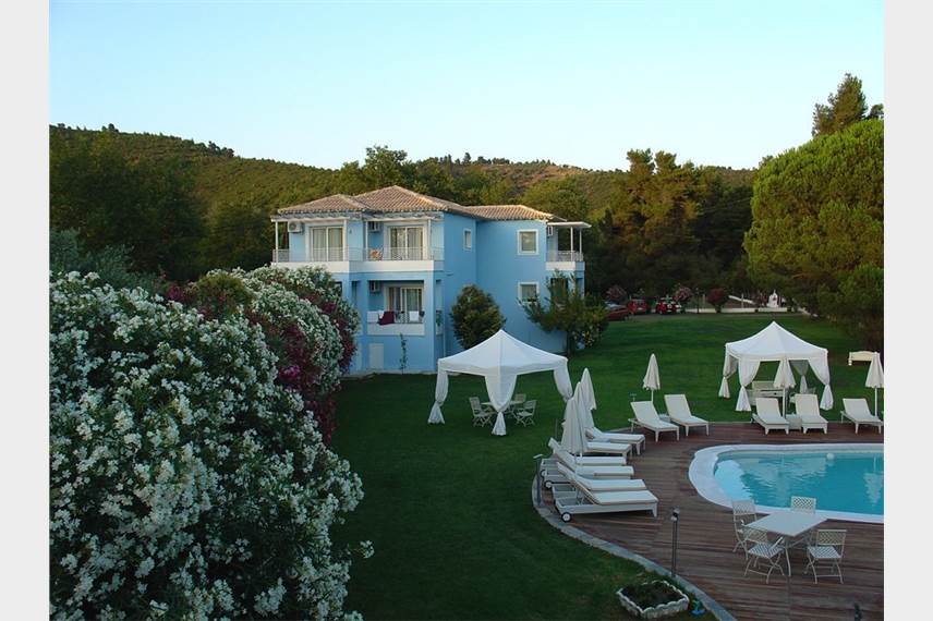  Mandraki Village Boutique