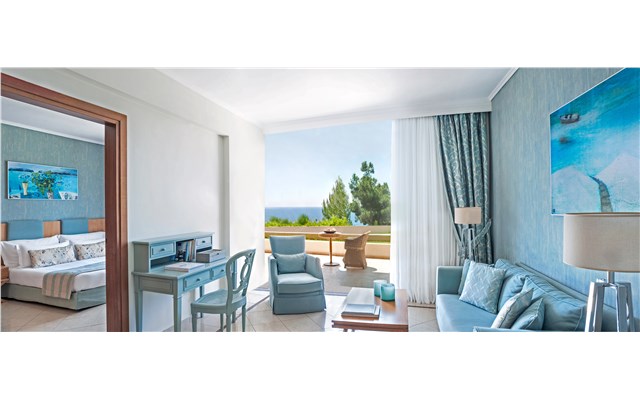 One Bedroom Family Suite SV Ikos Olivia