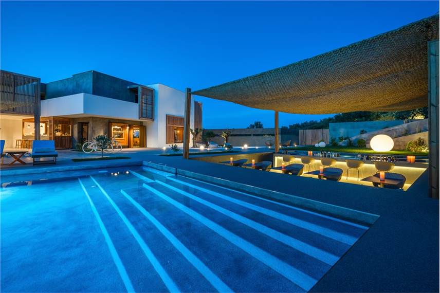  Zante Maris Suites