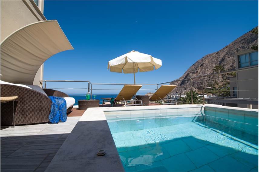  Antinea Suites and SPA