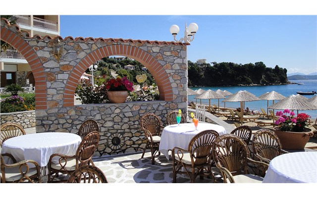 esperides hotel skiathos greece Esperides