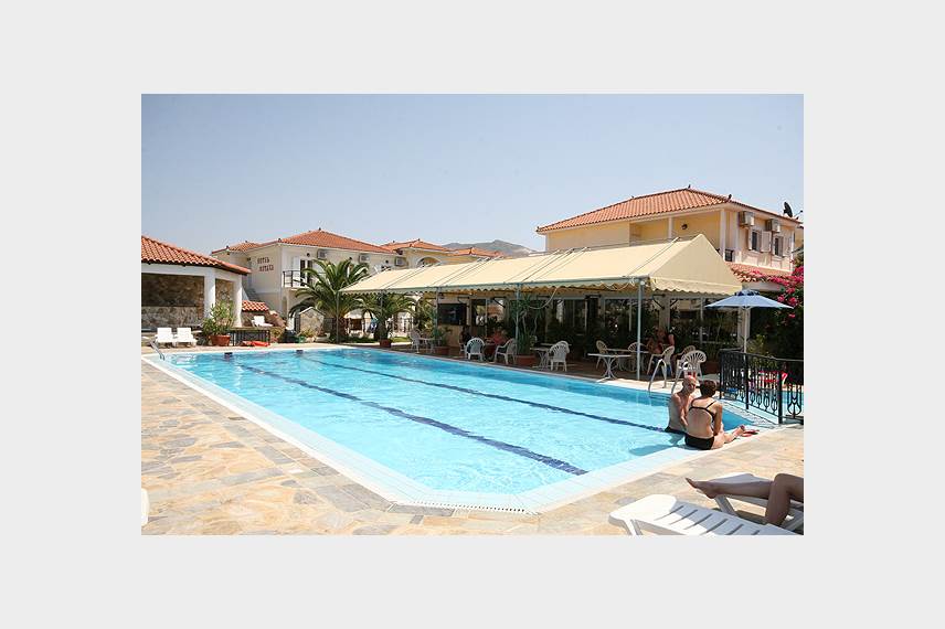  Metaxa Hotel