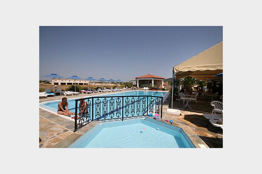  Metaxa Hotel