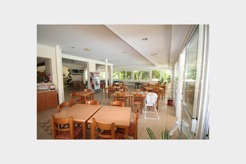  Metaxa Hotel