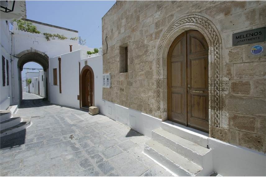  Melenos Apartments