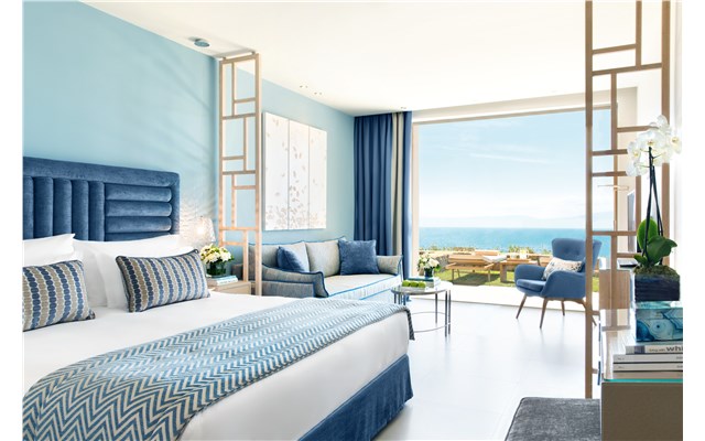 Junior Suite private garden Ikos Oceania