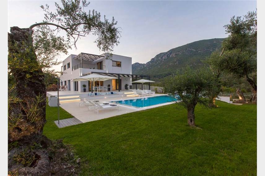  Al Myra Villas