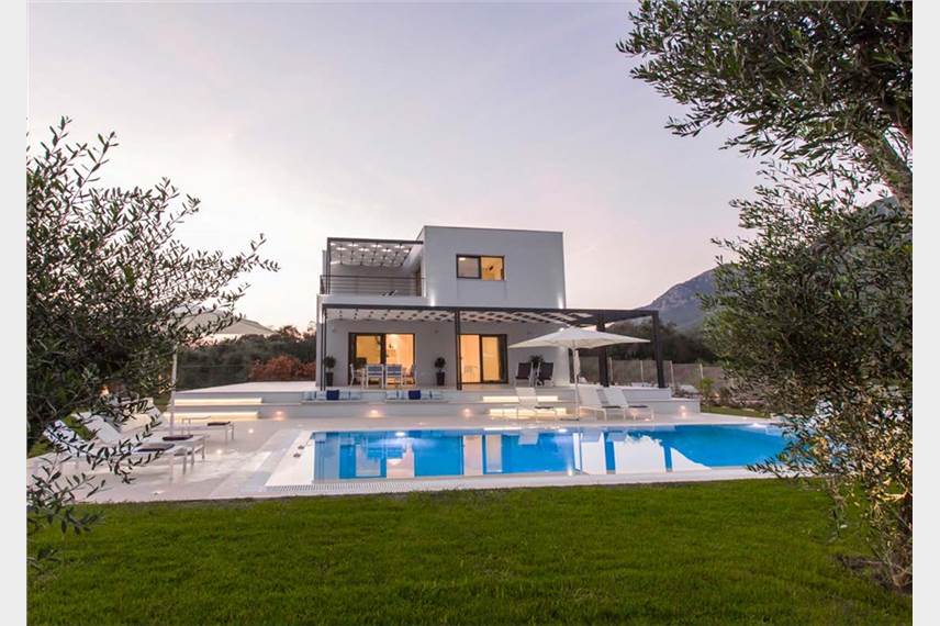  Al Myra Villas