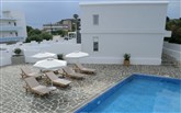  Alexander Studios and Suites