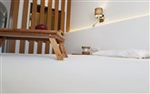 Suites Alexander Studios and Suites
