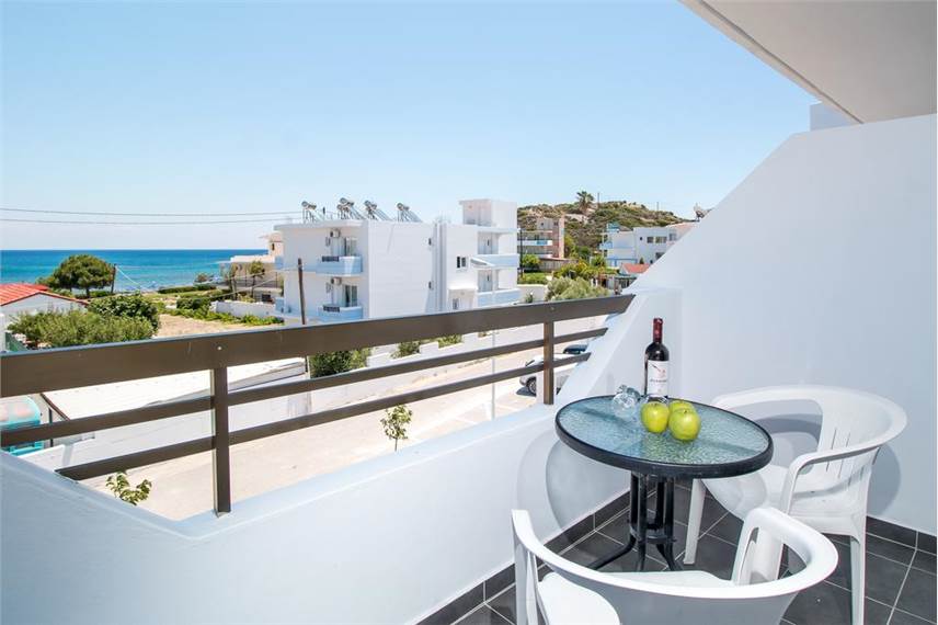 Studia Alexander Studios and Suites