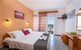Studia Alexander Studios and Suites