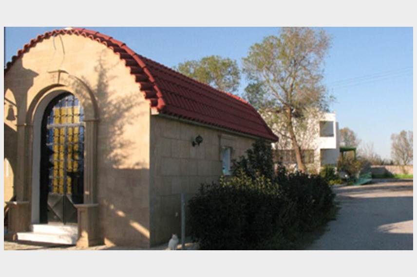  Sivila Hotel and Studios