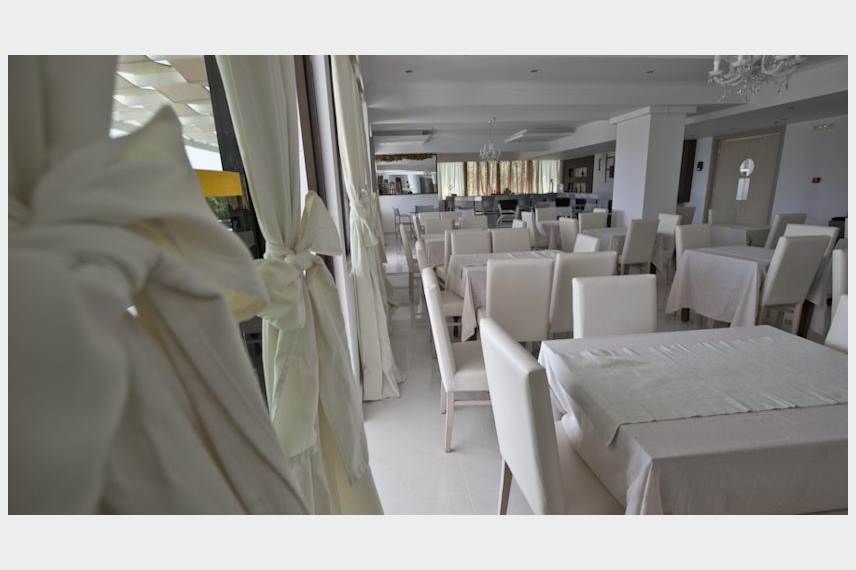  Sivila Hotel and Studios
