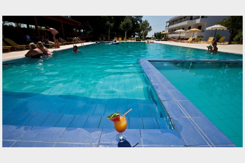  Sivila Hotel and Studios