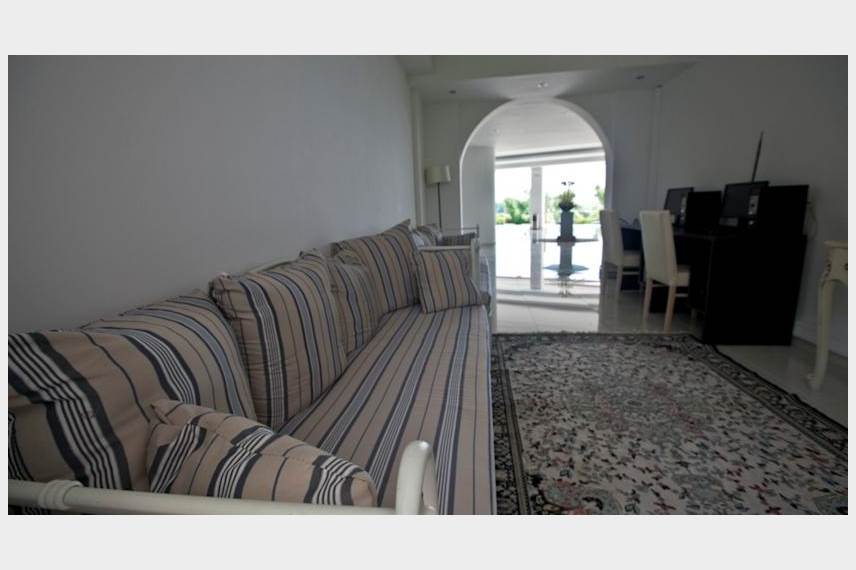  Sivila Hotel and Studios