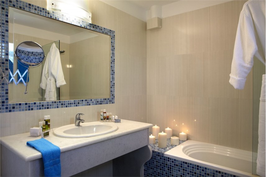  Mitos suites
