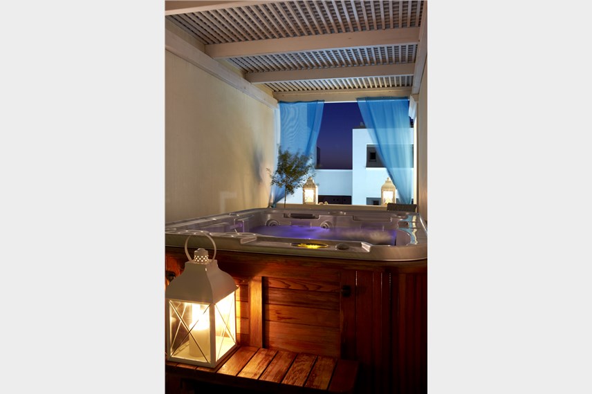  Mitos suites